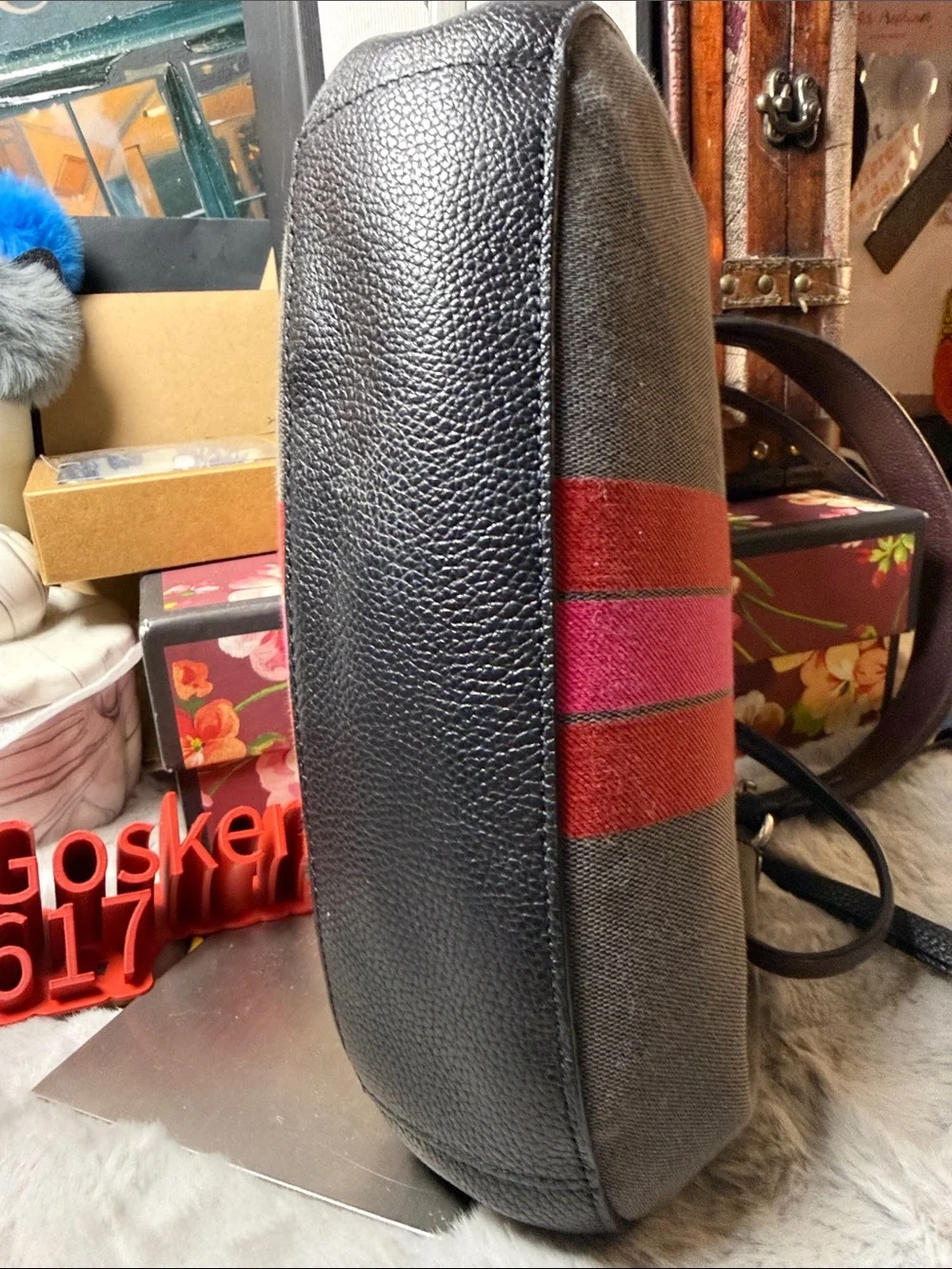 Coach canvas shoulder